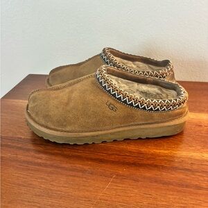 UGG Tasman II Slip-On Mules - Chestnut Brown